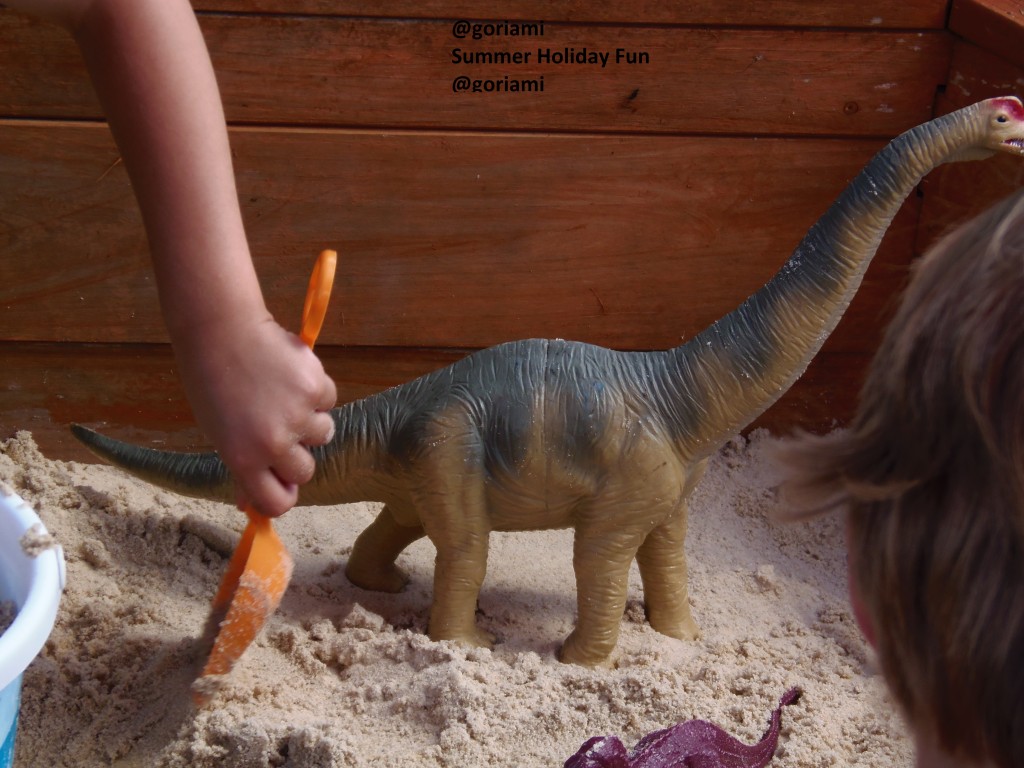 Sand Play - Turn the sandpit into a dinosaur world!
