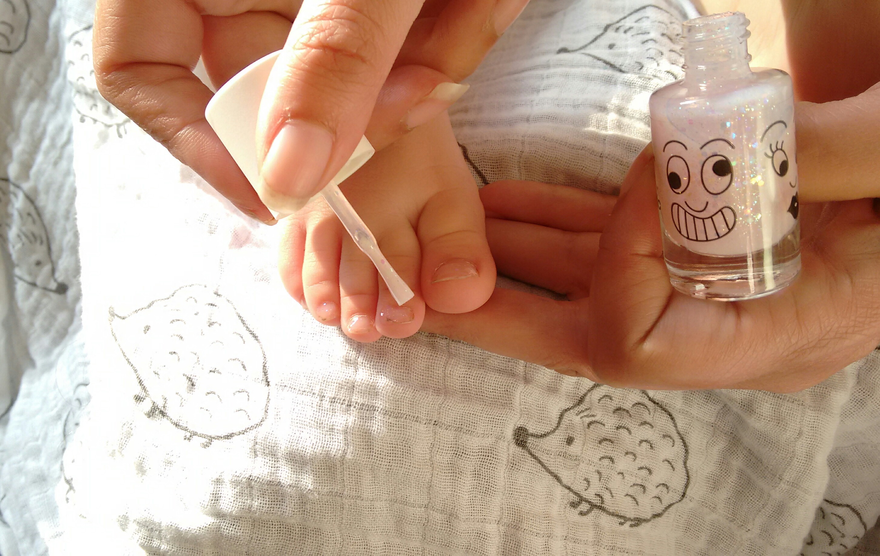 Non toxic nail varnish for kids